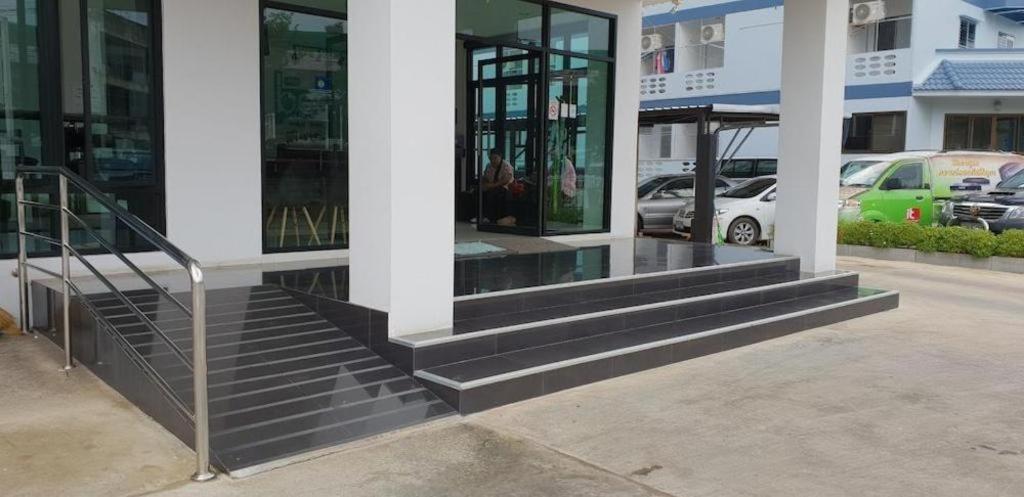 The Bed Hotel Phitsanulok Exterior photo