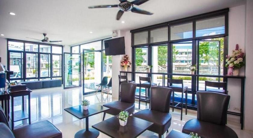 The Bed Hotel Phitsanulok Exterior photo