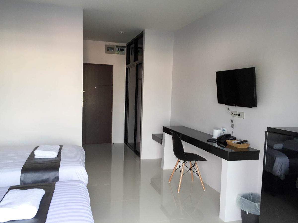The Bed Hotel Phitsanulok Exterior photo